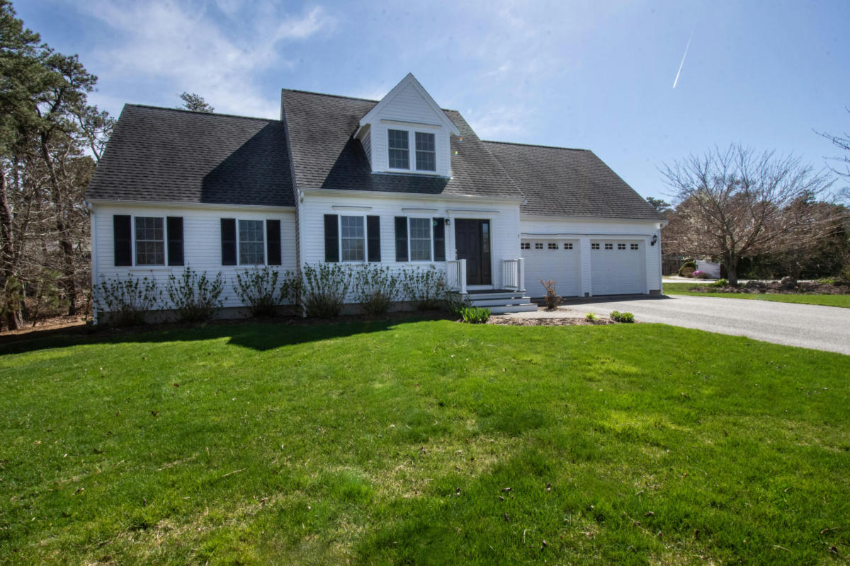 3 DOVES WING RD, SOUTH YARMOUTH, MA 02664, photo 1 of 42