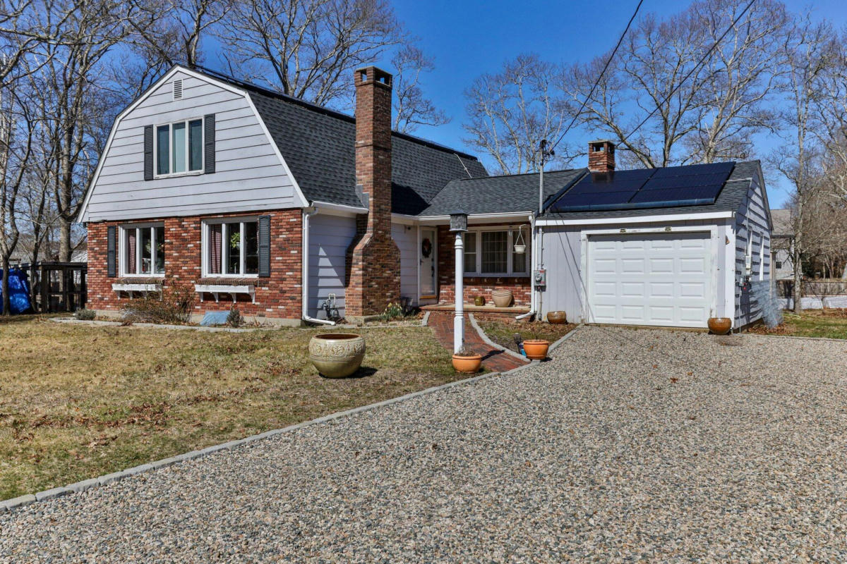 64 BLUEBERRY HILL RD, HYANNIS, MA 02601, photo 1 of 29