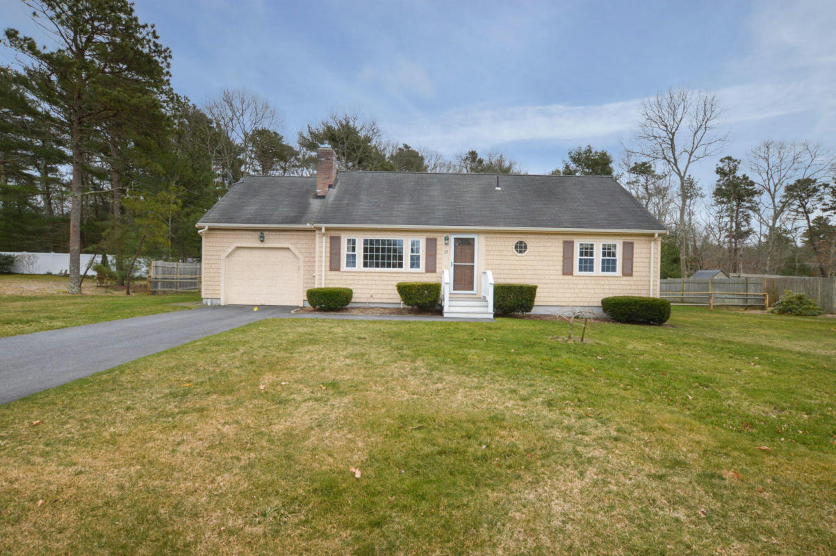25 PINE VIEW DR, COTUIT, MA 02635, photo 1 of 17