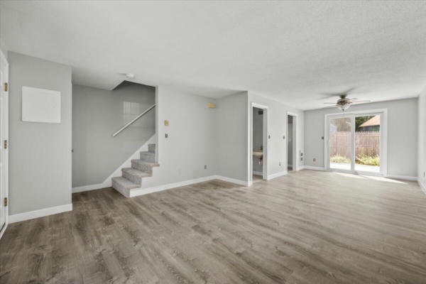 135 W MAIN ST APT 17, HYANNIS, MA 02601, photo 4 of 20