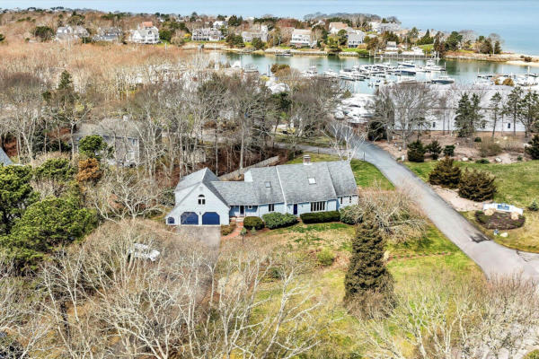 24 FIDDLERS COVE RD, NORTH FALMOUTH, MA 02556, photo 3 of 31
