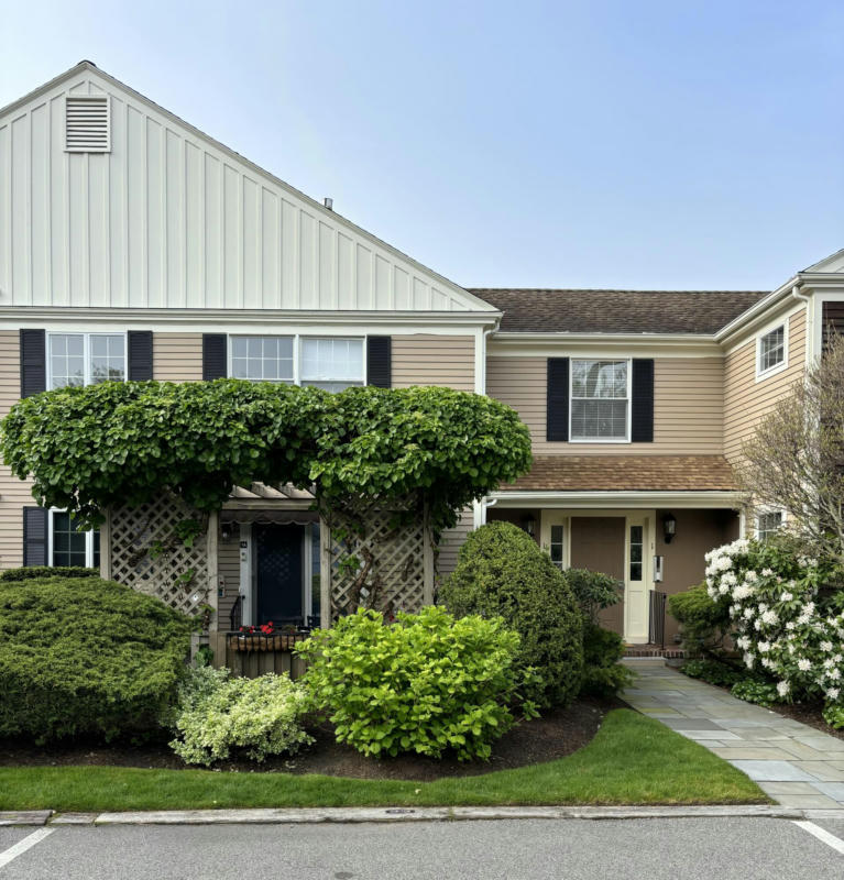 39 TOWER HILL RD APT 1A, OSTERVILLE, MA 02655, photo 1 of 13